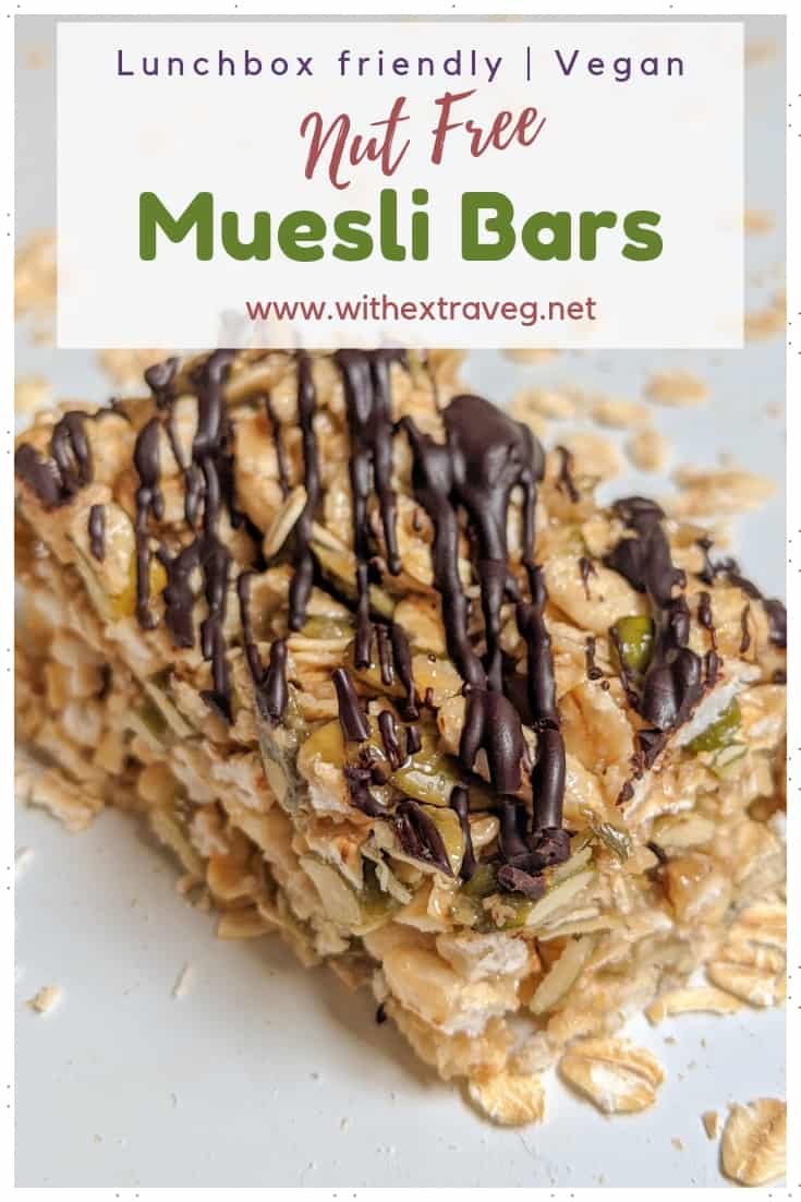 These nut free muesli bars are the perfect addition to school lunch boxes. Nut free, oil free, vegan. Your kids will love these healthy muesli bars. #fussykids #schoollunches #nutfree #vegan #vegankids