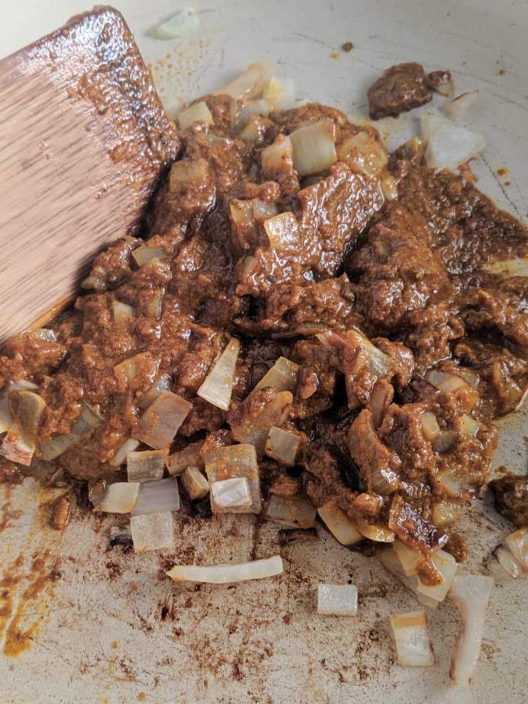 Curry Paste and Onion